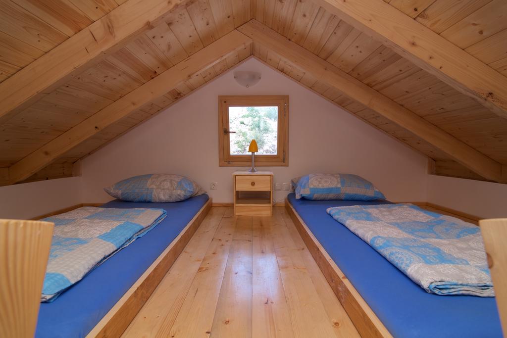 Marina House Villa Drage Buitenkant foto